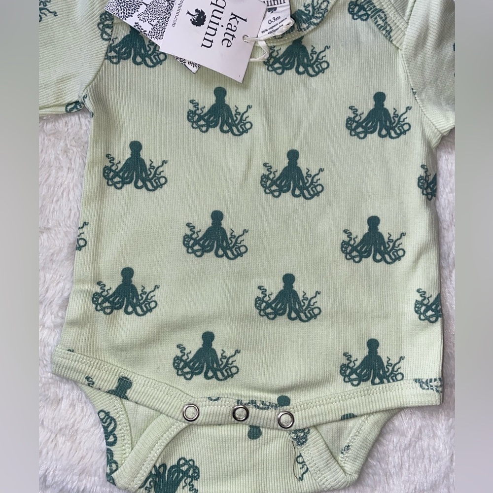 NWT KQ onesie - Picture 4 of 6